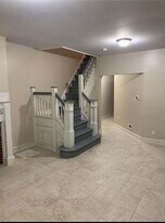 259 S 56th St in Philadelphia, PA - Building Photo