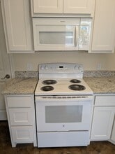 102 N Dallas St in Palmer, TX - Building Photo - Building Photo