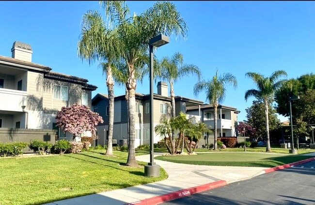 Somerset Apartments in Chino, CA - Building Photo - Building Photo