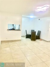 3556 N UNIVERSITY Dr in Coral Springs, FL - Building Photo - Building Photo