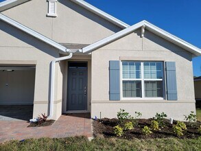 334 SW 25th Ave in Cape Coral, FL - Building Photo - Building Photo