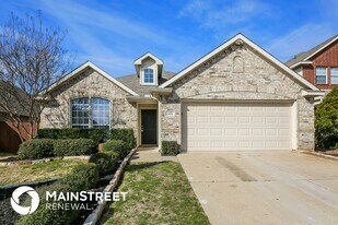 1504 Wickham Dr in Burleson, TX - Building Photo