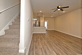 11318 Clearmine St in San Antonio, TX - Foto de edificio - Building Photo