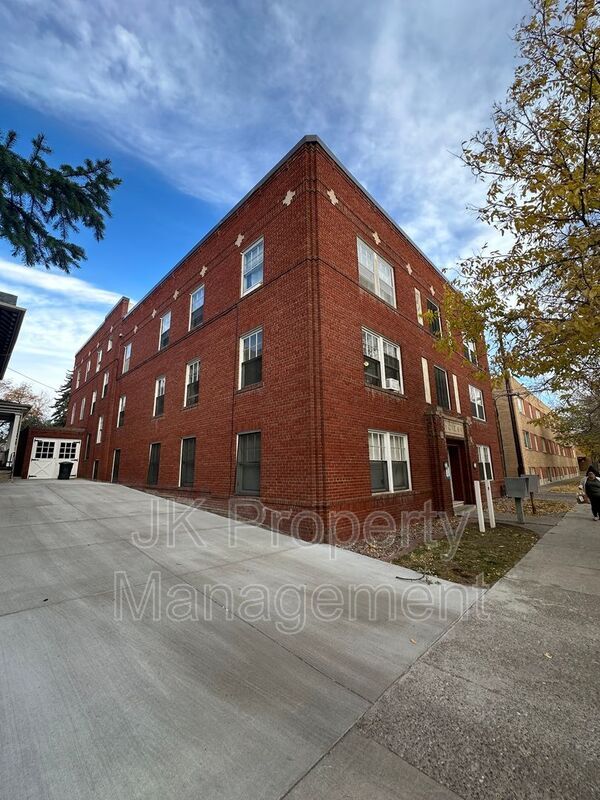 property at 310 5th St N