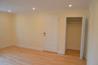 50 Alton Pl, Unit 1 in Brookline, MA - Foto de edificio - Building Photo