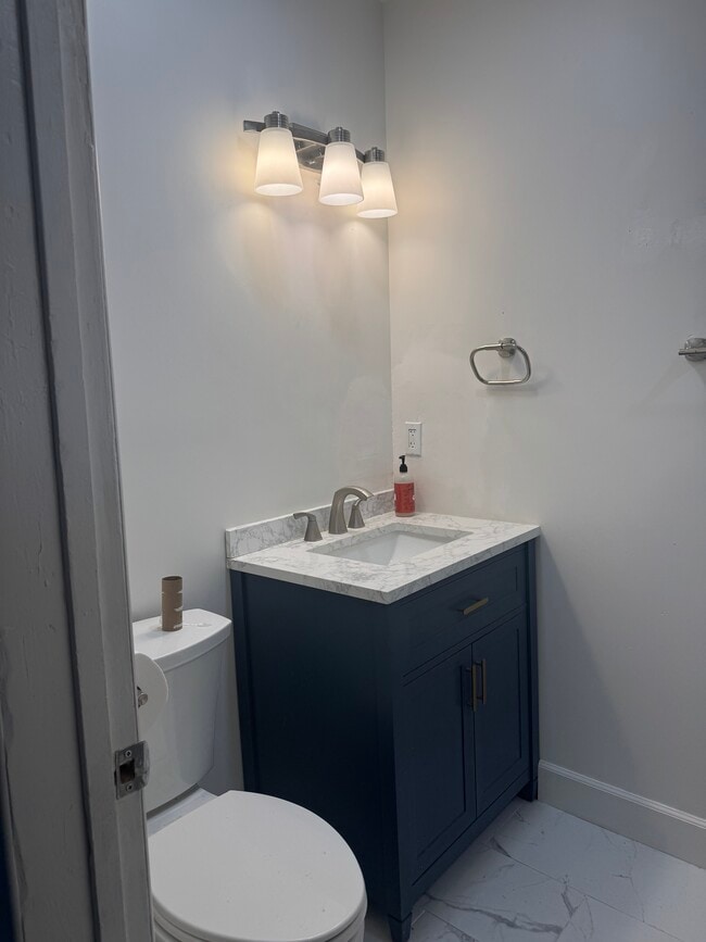 619 S Bradfield Ave in Compton, CA - Building Photo - Building Photo