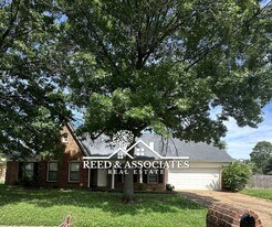 3988 Fun Valley Dr in Memphis, TN - Building Photo