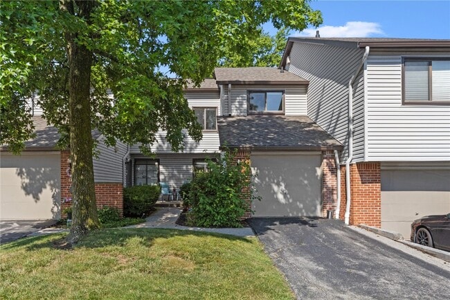1707 Thorny Briar Dr in St. Louis, MO - Building Photo - Building Photo