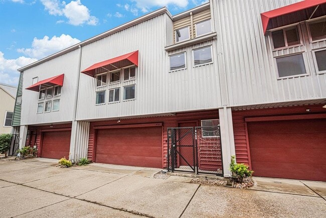 property at 6132 Grand Blvd