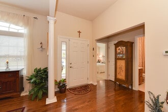 13318 Beacon Hill Way in Carrollton, VA - Building Photo - Building Photo