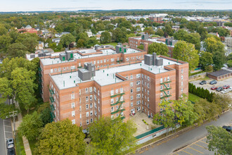 Cathedral Gardens in Hempstead, NY - Building Photo - Building Photo