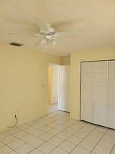 5618 Polk St in Hollywood, FL - Building Photo - Building Photo