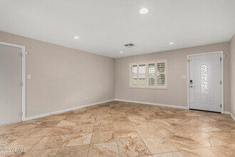 11825 S Coconino St in Phoenix, AZ - Building Photo - Building Photo