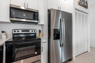 2689 Hiawatha Ave in West Palm Beach, FL - Building Photo - Building Photo