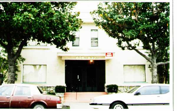 626-632 Linden Ave in Long Beach, CA - Building Photo