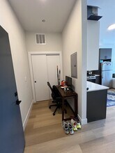 3204 N Clifton Ave in Chicago, IL - Building Photo - Building Photo