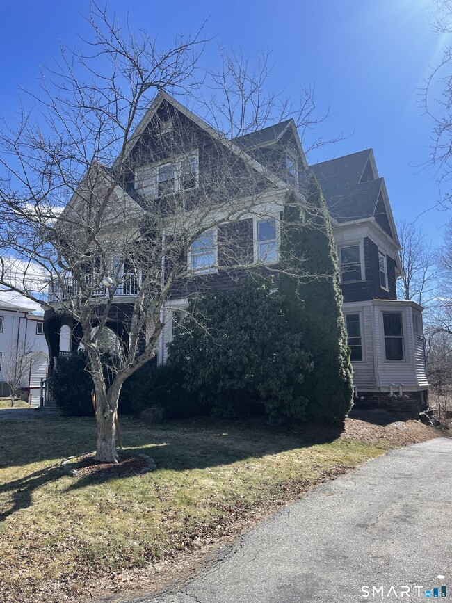 property at 51 Broad St