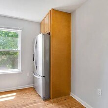 8221 Tomlinson Ct in Severn, MD - Building Photo - Building Photo