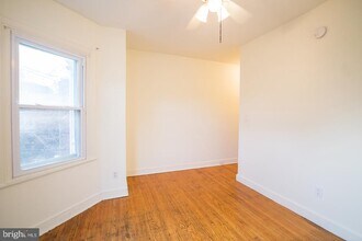 4244 Spruce St in Philadelphia, PA - Building Photo - Building Photo