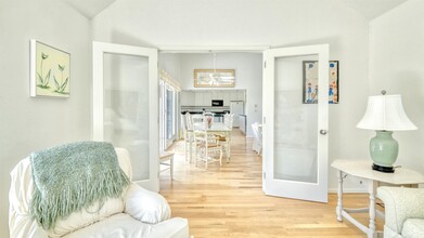 83 Kellis Pond Ln in Bridgehampton, NY - Foto de edificio - Building Photo
