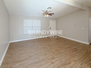 132 E 8th St, Unit 216 in Chuluota, FL - Building Photo - Building Photo