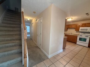 685-745 Oak Tree Blvd NW in Christiansburg, VA - Building Photo - Building Photo