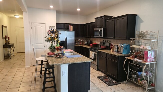 8037 Crimea Ln in Fort Worth, TX - Building Photo - Building Photo