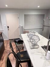 2241 Village Ct, Unit 2 in Belmont, CA - Building Photo - Building Photo