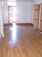 1223 Harvard St NW, Unit A Bedroom 1 XL Room and priv bath for rent in Washington, DC - Building Photo - Building Photo