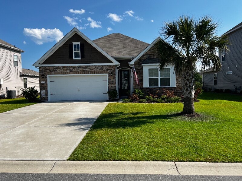 425 Pacific Commons Dr in Surfside Beach, SC - Building Photo