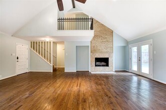 11019 Ferndale Rd in Dallas, TX - Building Photo - Building Photo