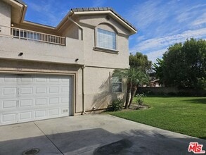 7872 Stewart and Gray Rd in Downey, CA - Building Photo - Building Photo