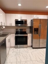 2861 NW 47th Terrace in Lauderdale Lakes, FL - Building Photo - Building Photo