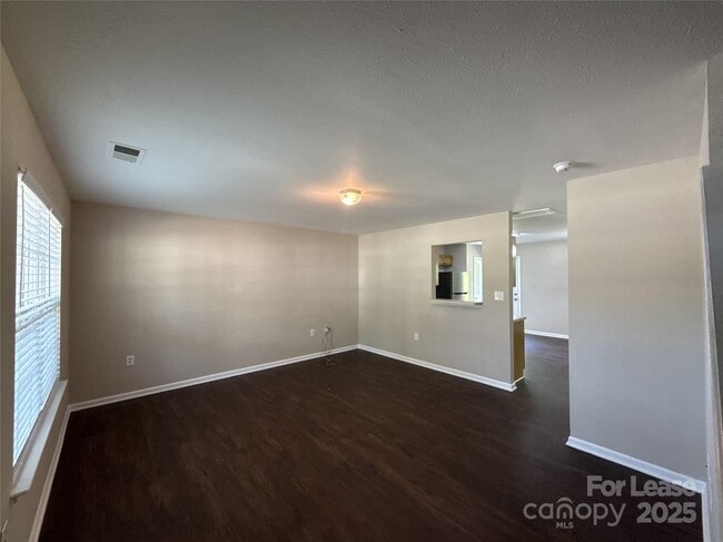 5815 Kelden Walker Ln in Charlotte, NC - Building Photo - Building Photo