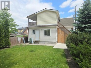 476 Hyde St in Windsor, ON - Building Photo - Building Photo