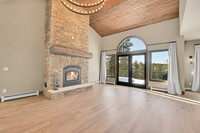 27573 Mountain Brook Dr in Conifer, CO - Foto de edificio - Building Photo