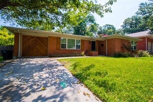3120 Covert Ave in Fort Worth, TX - Building Photo