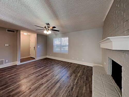 4826 Butterfield Rd in Arlington, TX - Building Photo - Building Photo