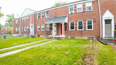 5906 The Alameda in Baltimore, MD - Building Photo - Building Photo