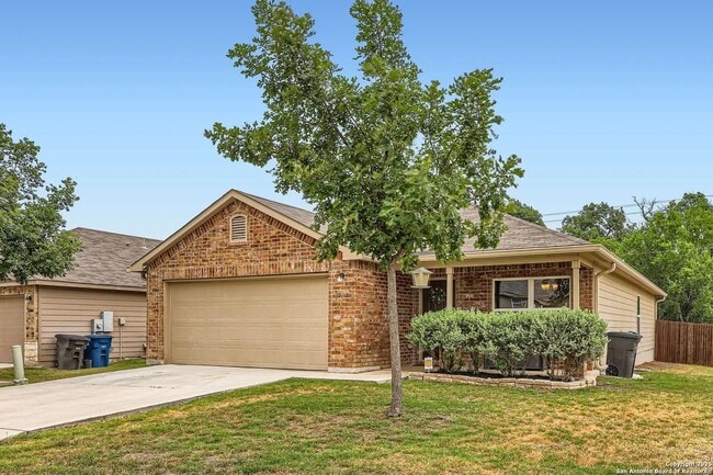property at 10110 Raspberry Oak