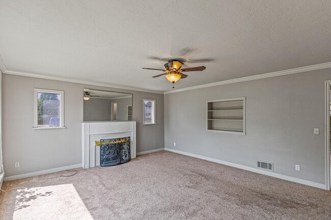 381 N 200 W in Logan, UT - Building Photo - Building Photo