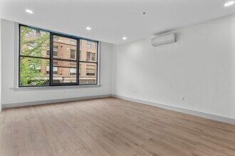 111 Bank St in Waterbury, CT - Building Photo - Building Photo