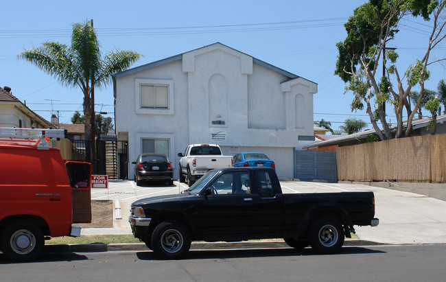 Iowa Street Apartments in San Diego, CA - Building Photo - Building Photo