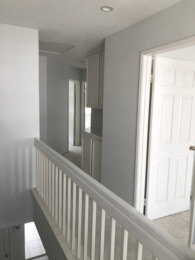 property at 10140 Wateridge Cir