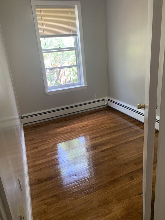 43 Garden St, Unit 3 in Boston, MA - Building Photo - Building Photo