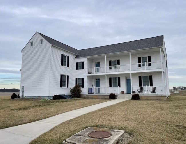 2553 Buckeystown Pike in Adamstown, MD - Building Photo - Building Photo