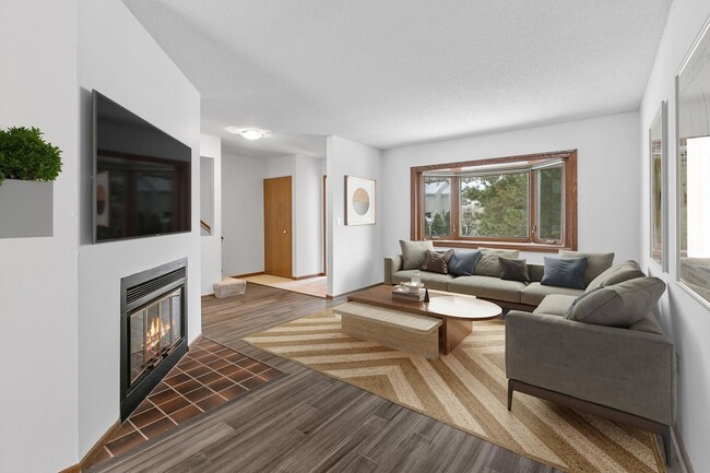 232 3rd Ave NE, Unit 123304 in Minneapolis, MN - Building Photo - Building Photo