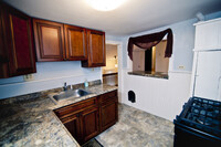 127 Green St, Unit 2 in Syracuse, NY - Building Photo - Building Photo