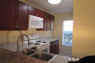 261 Autumn Ln in Kissimmee, FL - Building Photo - Building Photo