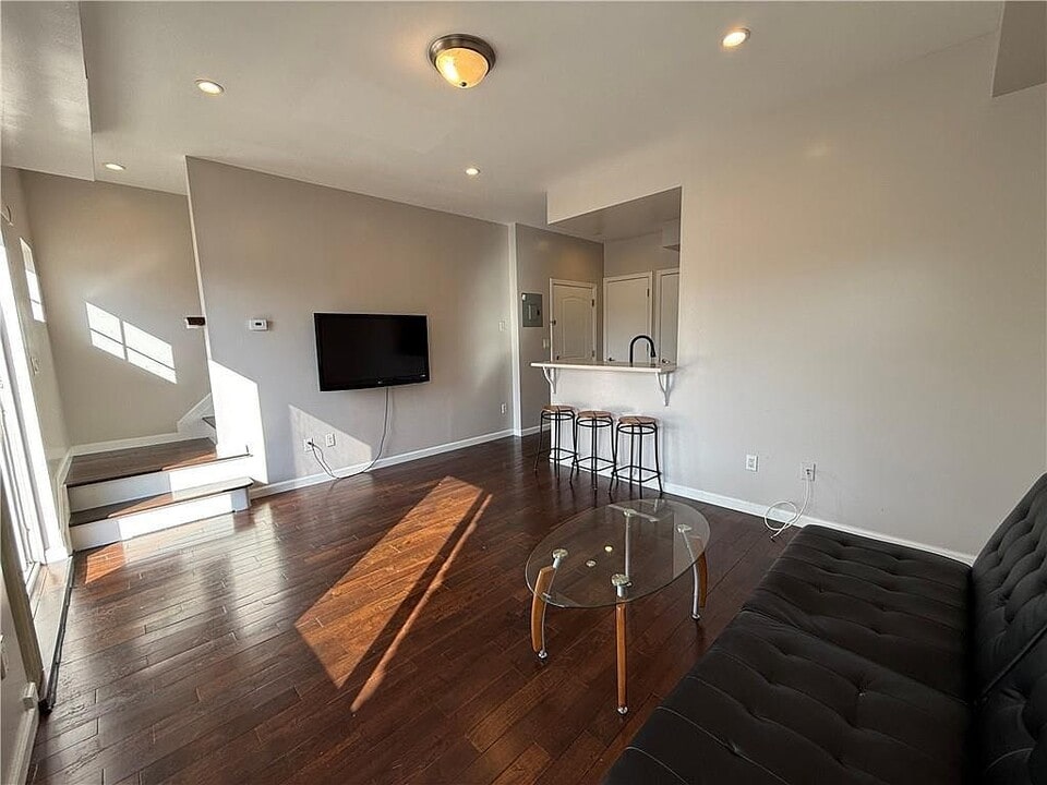 1727 Stillwell Ave in Brooklyn, NY - Building Photo